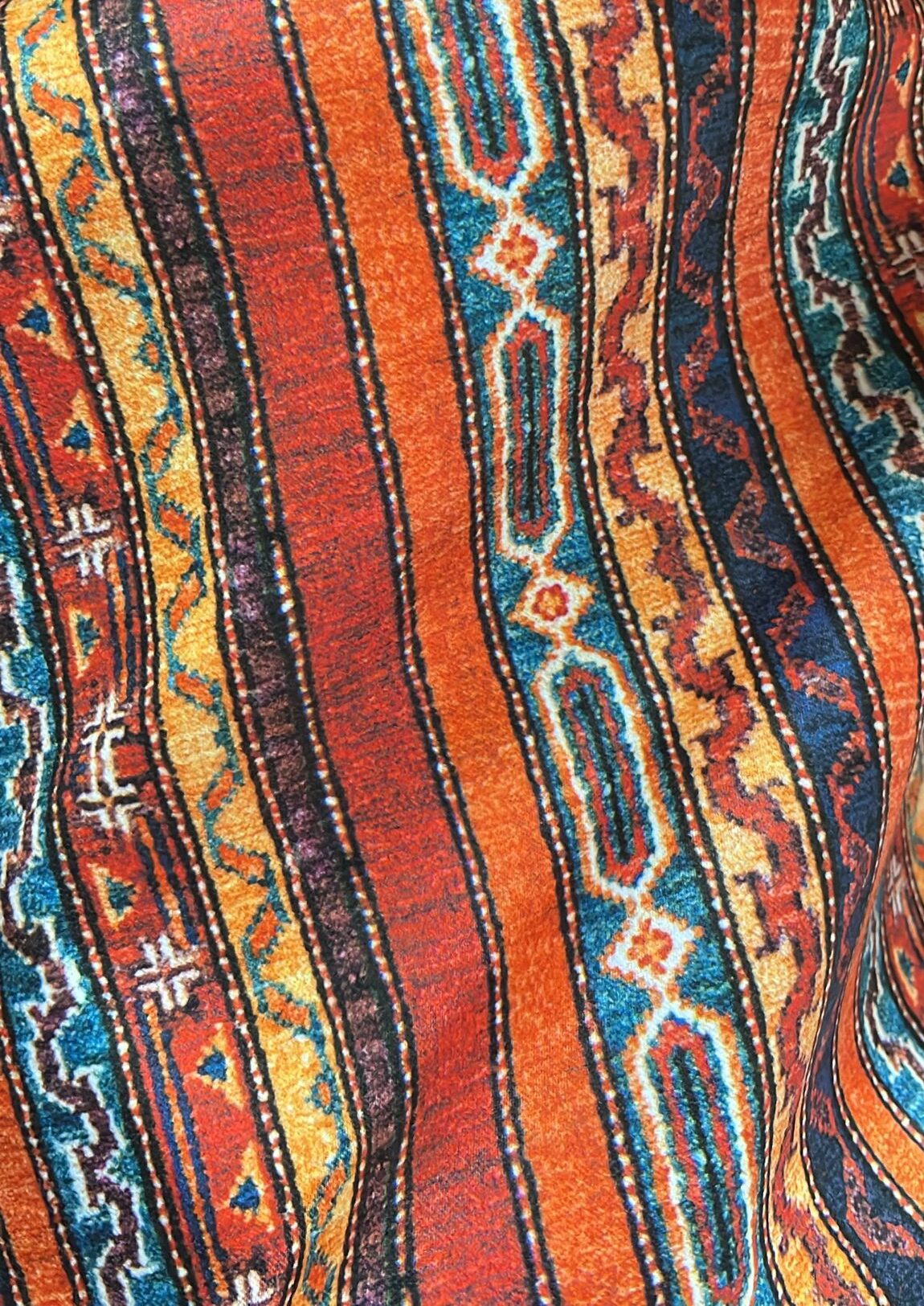 Kırmızı Turuncu Çizgili Kilim Desenli Döşemelik Koltuk Kumaşı