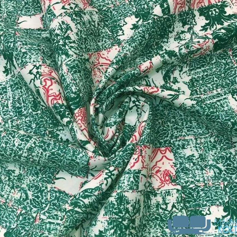 yesil-renklerde-patchwork-tarzi-koltuk-ve-perde-kumasi